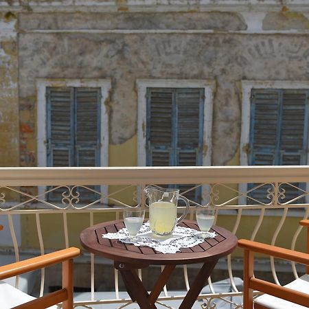 Oisyra Boutique Hotel Ermoúpoli Eksteriør bilde