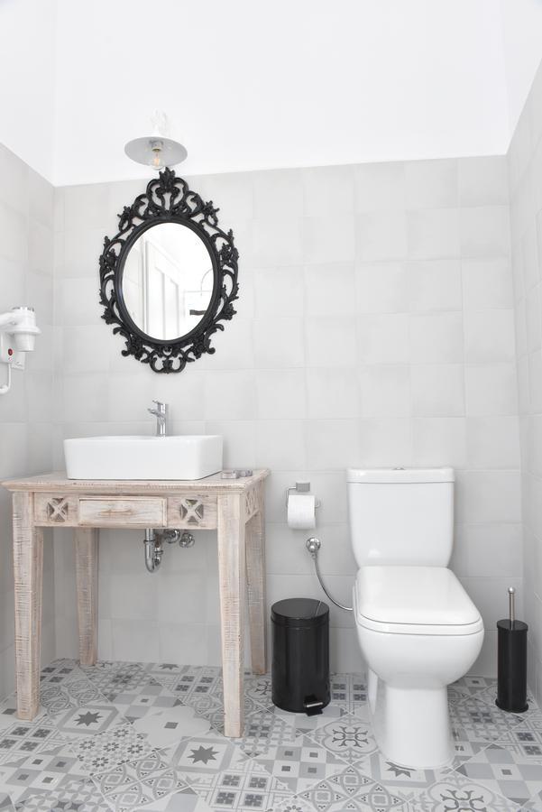 Oisyra Boutique Hotel Ermoúpoli Eksteriør bilde