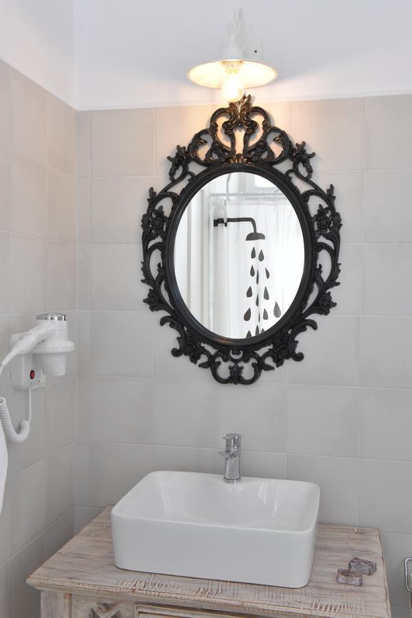 Oisyra Boutique Hotel Ermoúpoli Eksteriør bilde
